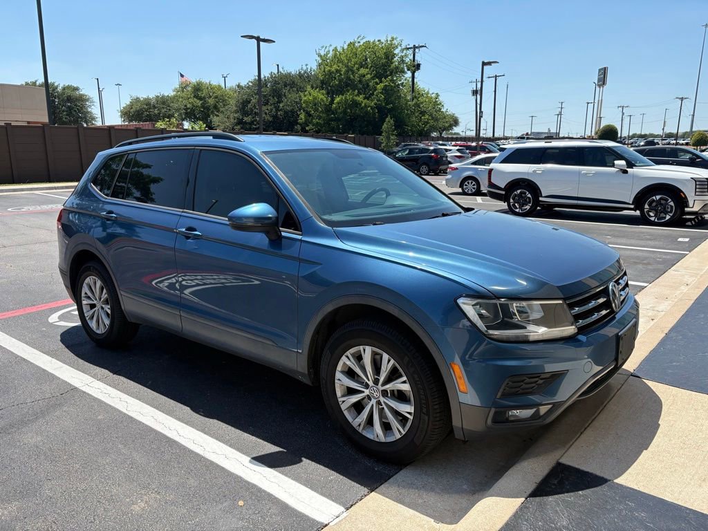 Used 2018 Volkswagen Tiguan S FWD image 3