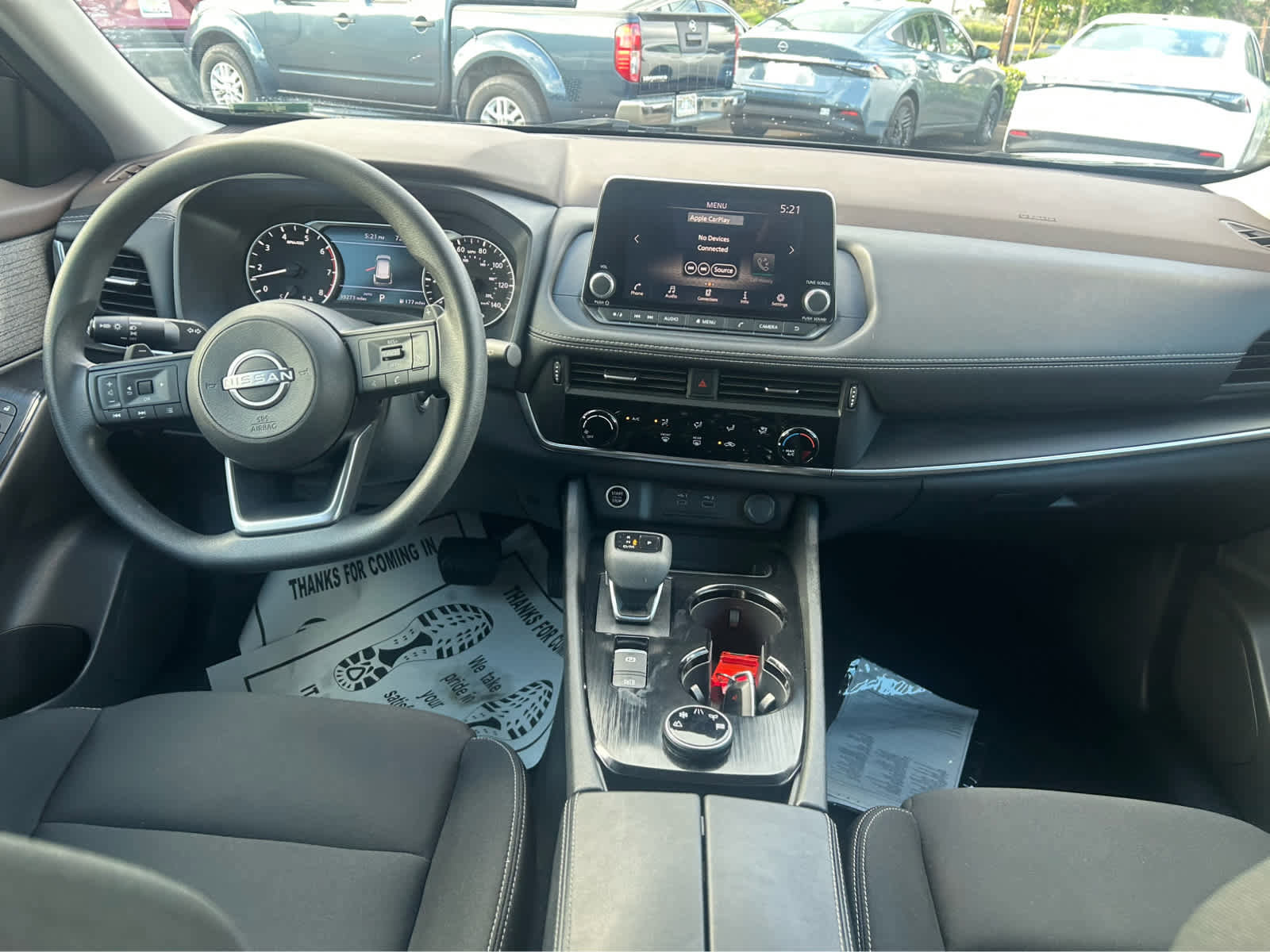 Used 2023 Nissan Rogue S AWD/4WD image 10