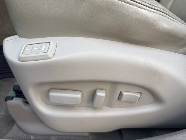 Used 2012 Cadillac SRX Luxury AWD/4WD image 12