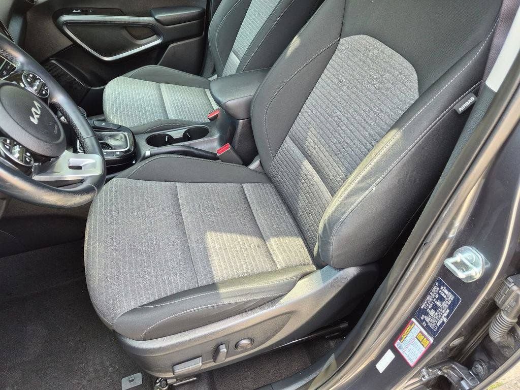 Certified 2023 Kia Soul EX FWD image 22