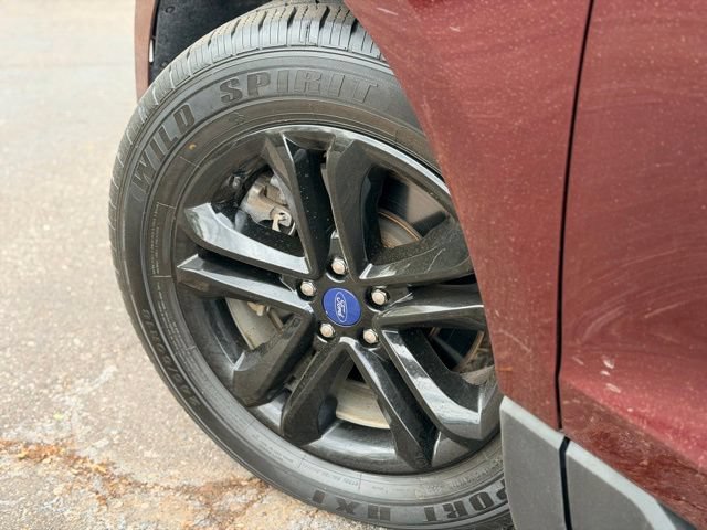 Used 2019 Ford Edge SEL w/ Equipment Group 201A AWD/4WD image 27
