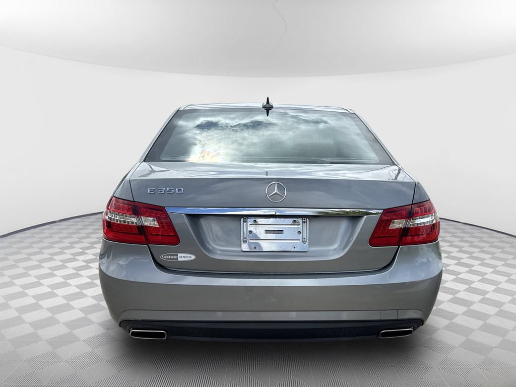 Used 2011 Mercedes-Benz E 350 Sedan image 7