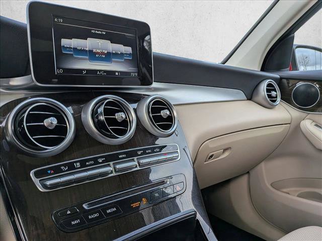 Used 2018 Mercedes-Benz GLC 300 4MATIC image 13