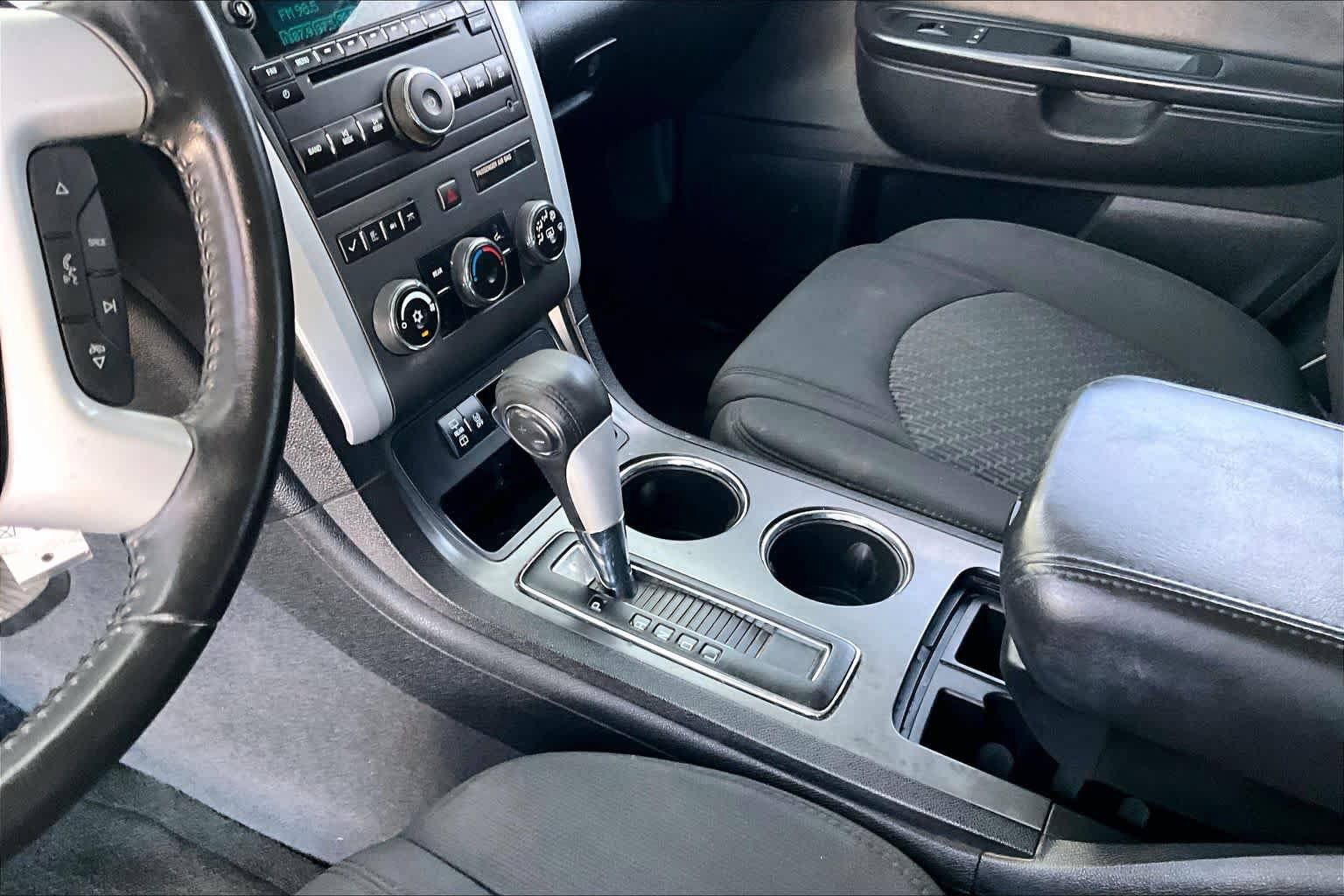 Used 2012 Chevrolet Traverse LT FWD image 15