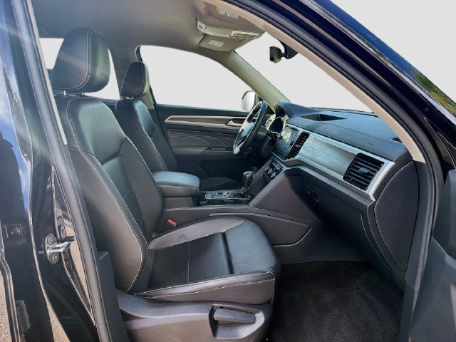 Used 2022 Volkswagen Atlas SE FWD image 15