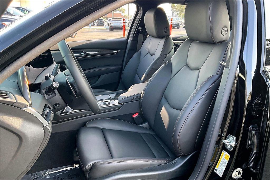 New 2026 Cadillac CT5 V image 12