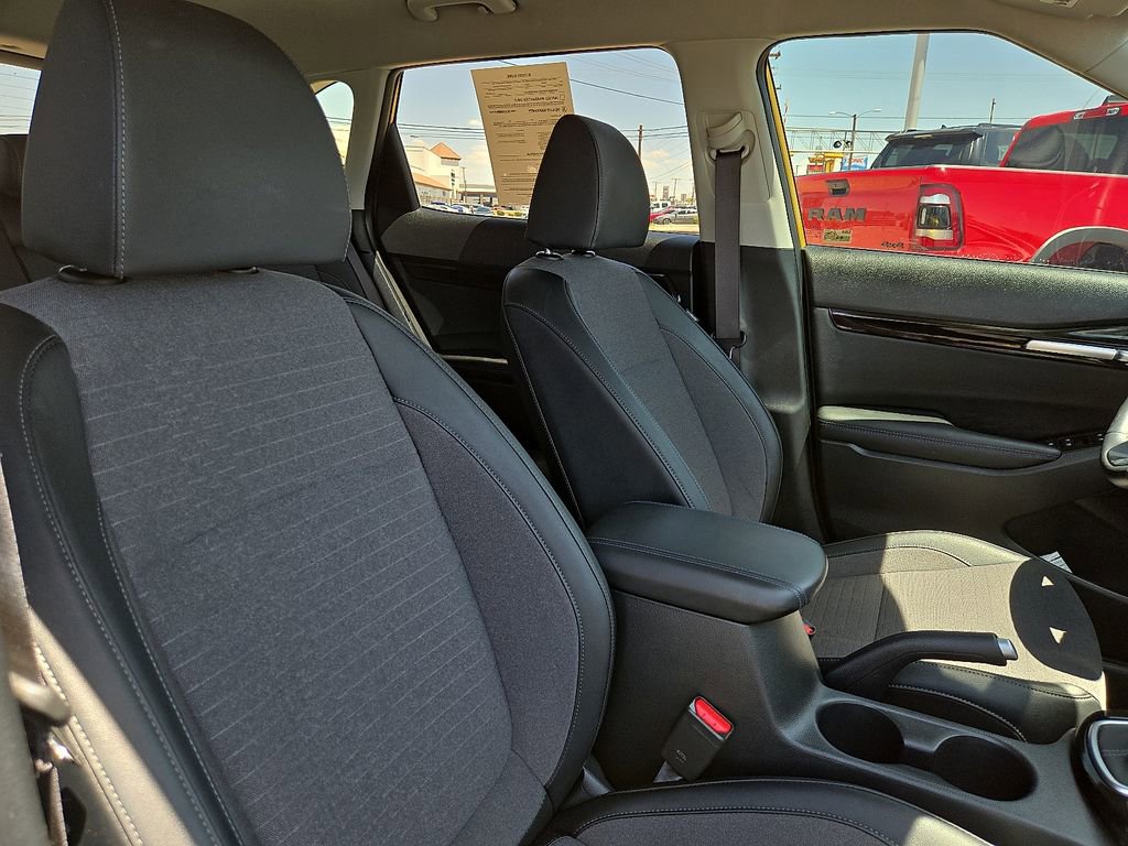 Used 2023 Kia Seltos Nightfall Edition image 12