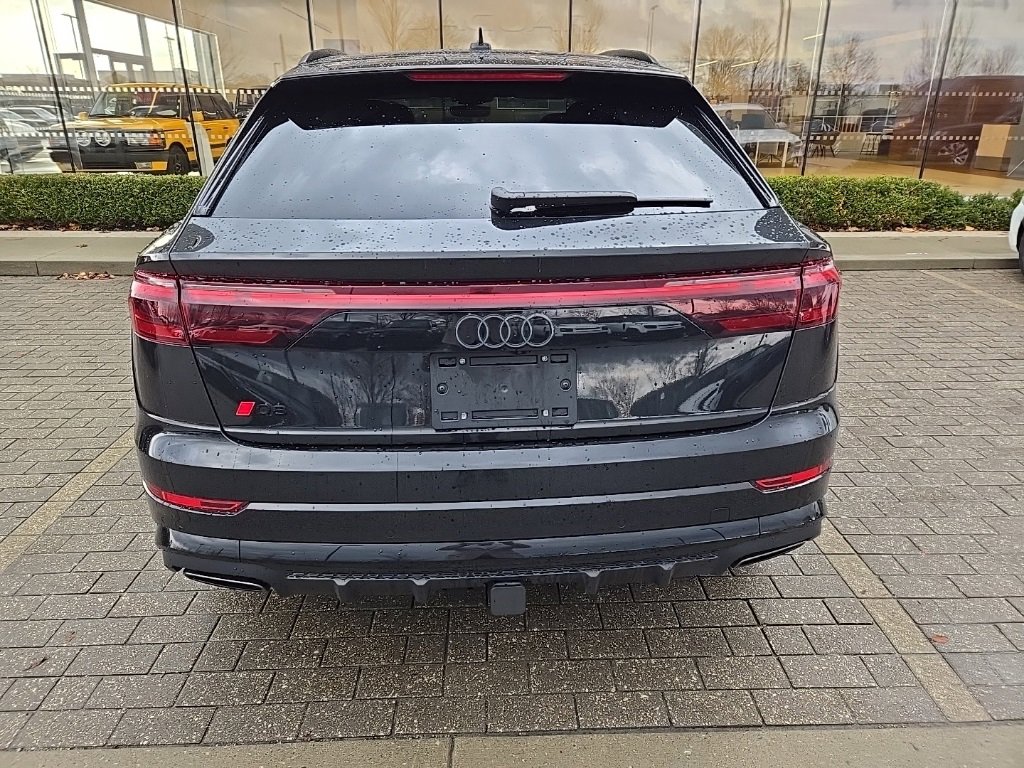 Used 2025 Audi Q8 Premium Plus image 6