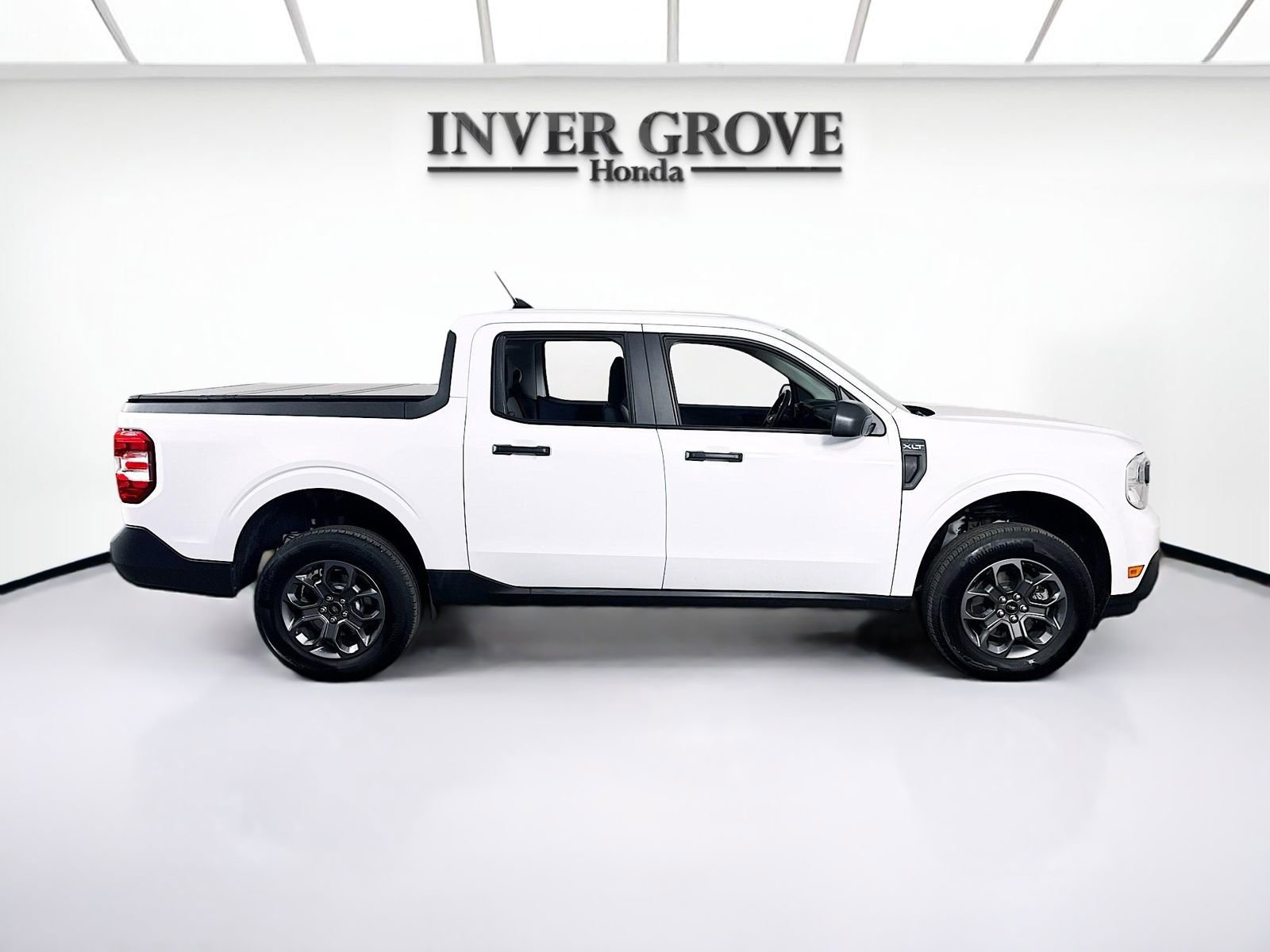 Used 2023 Ford Maverick XLT w/ Equipment Group 300A Standard image 4