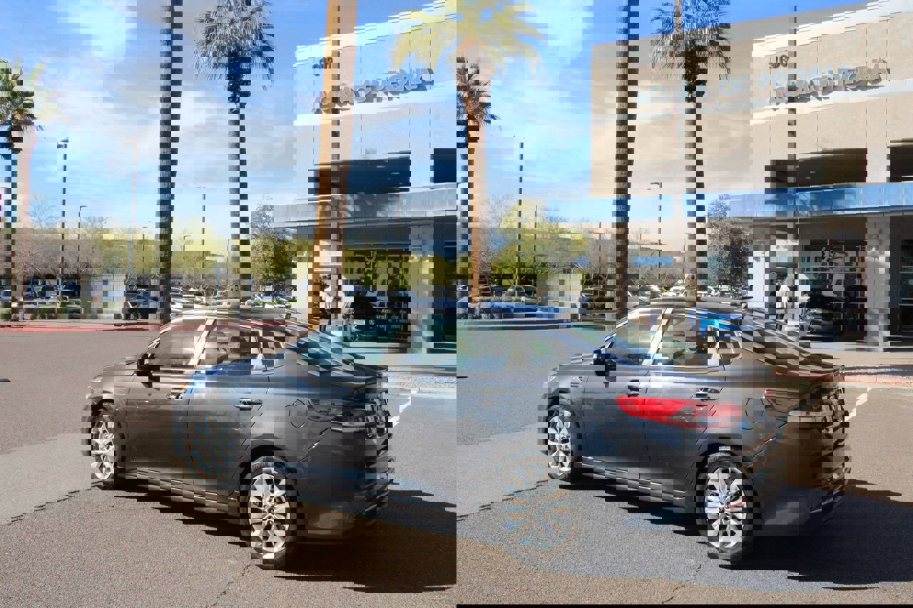 Used 2017 Kia Optima LX w/ Option Group 014 image 3