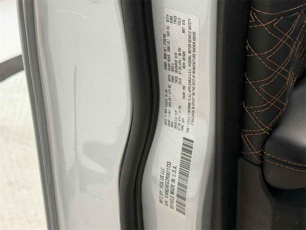 Certified 2024 Jeep Grand Cherokee Summit w/ Luxury Tech Group V image 30