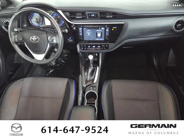 Used 2017 Toyota Corolla SE w/ SE Premium Package FWD image 30