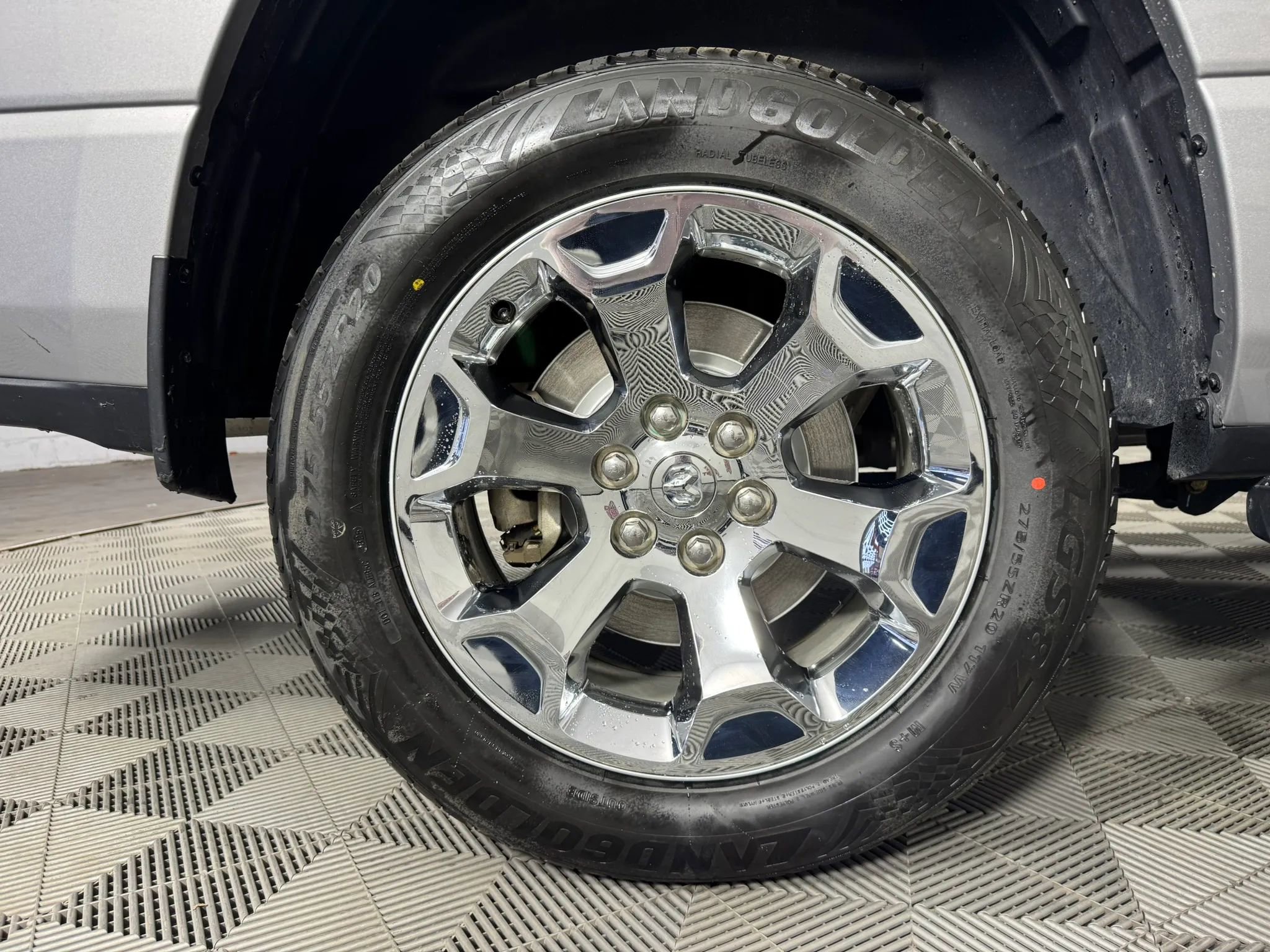 Used 2020 RAM 1500 Big Horn AWD/4WD image 42