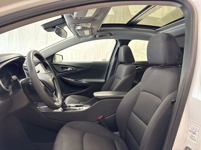 Used 2024 Chevrolet Malibu LT FWD image 11