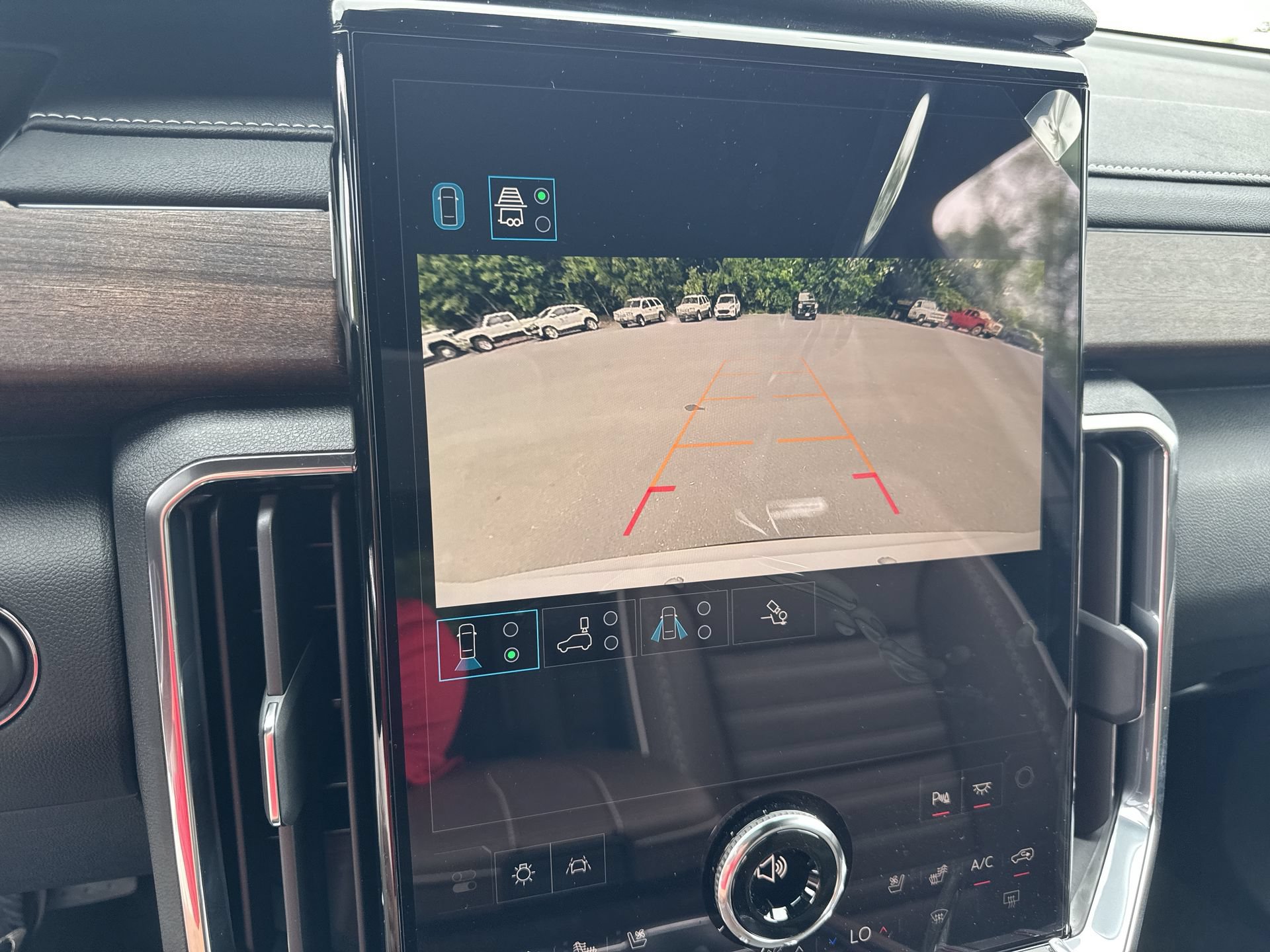 New 2026 GMC Acadia Denali Ultimate AWD/4WD image 24