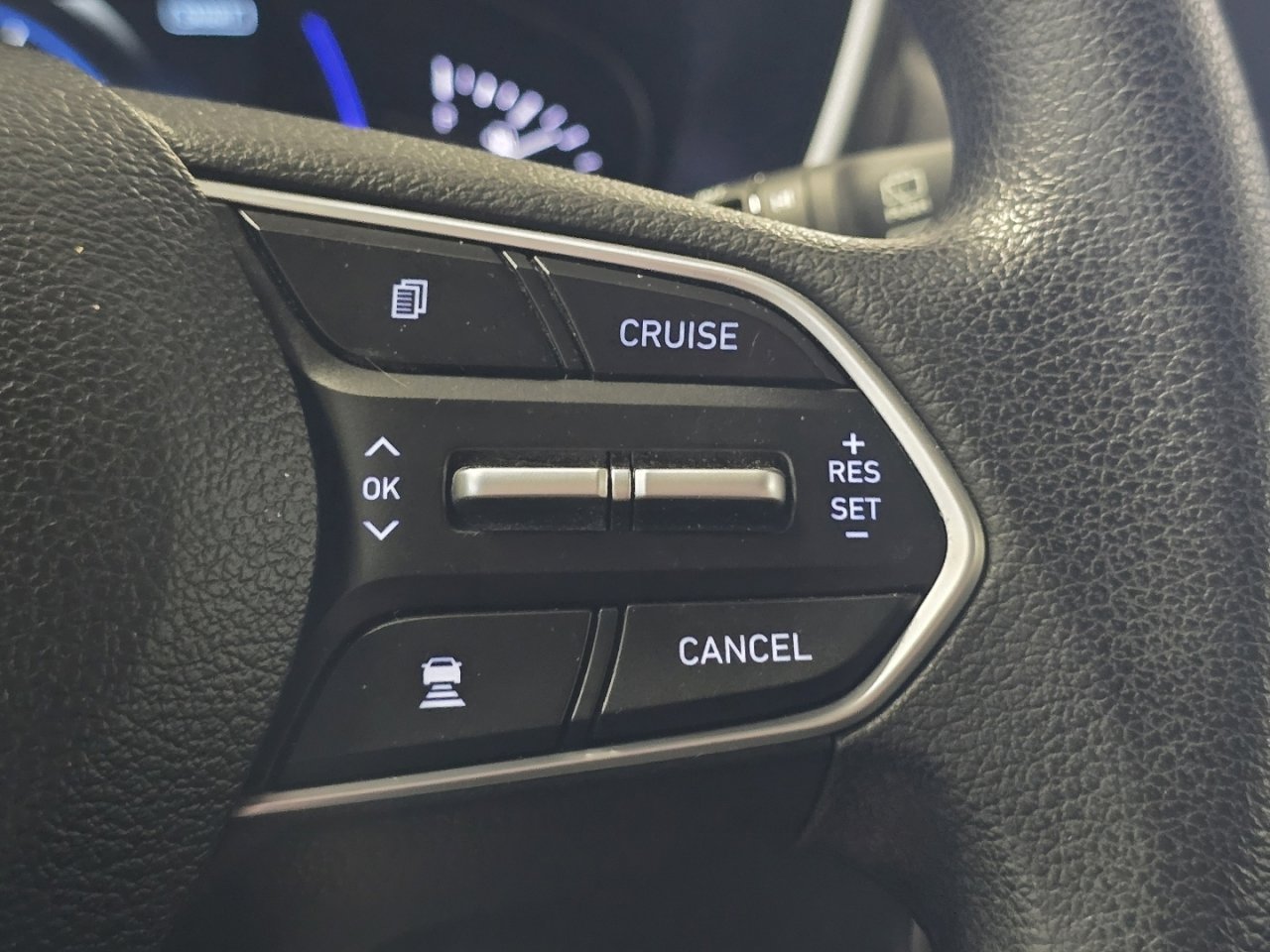 Used 2020 Hyundai Santa Fe SEL AWD/4WD image 30