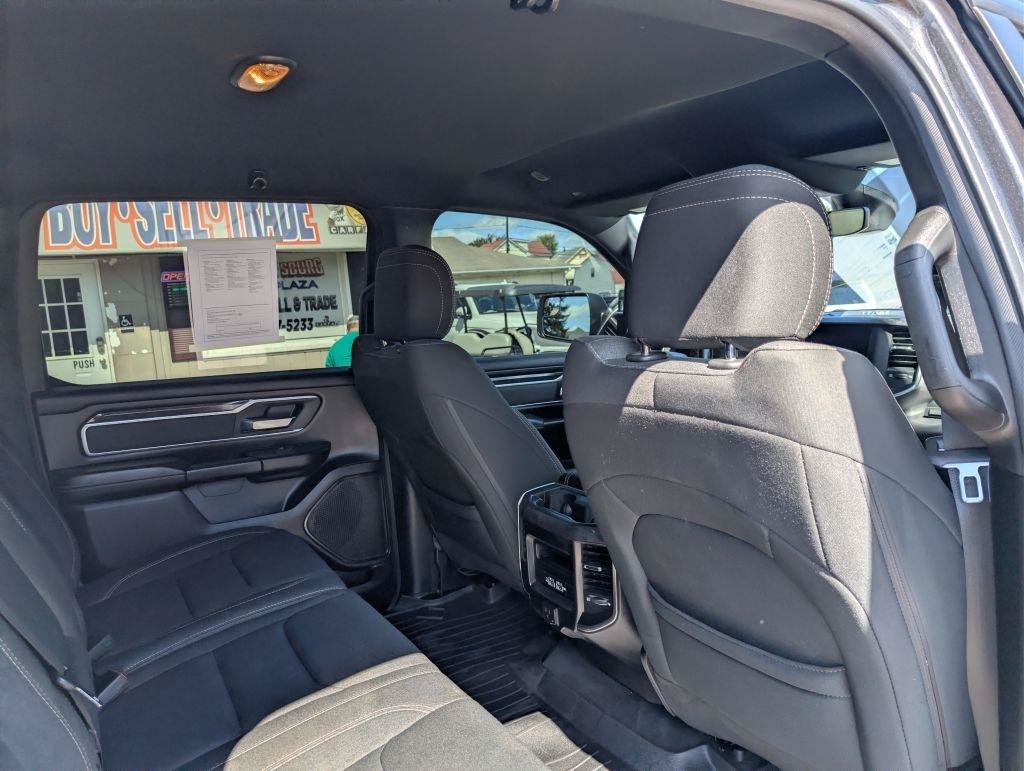 Used 2019 RAM 1500 Big Horn AWD/4WD image 46