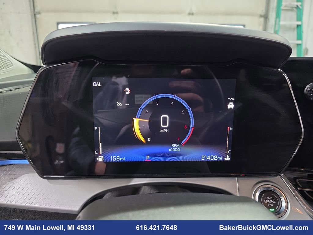 Used 2025 Chevrolet Trax LT w/ LT Convenience Package image 18