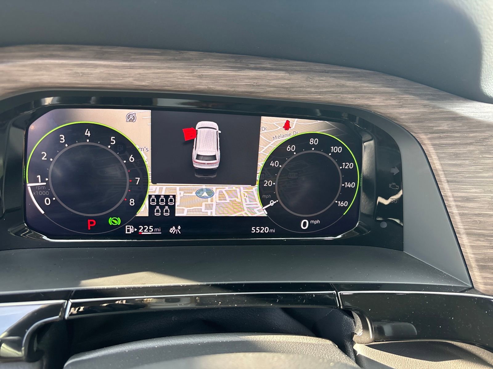 Used 2025 Volkswagen Atlas SEL Premium R-Line image 16