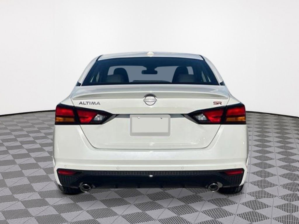 New 2025 Nissan Altima 2.5 SR w/ SR Premium Package image 4