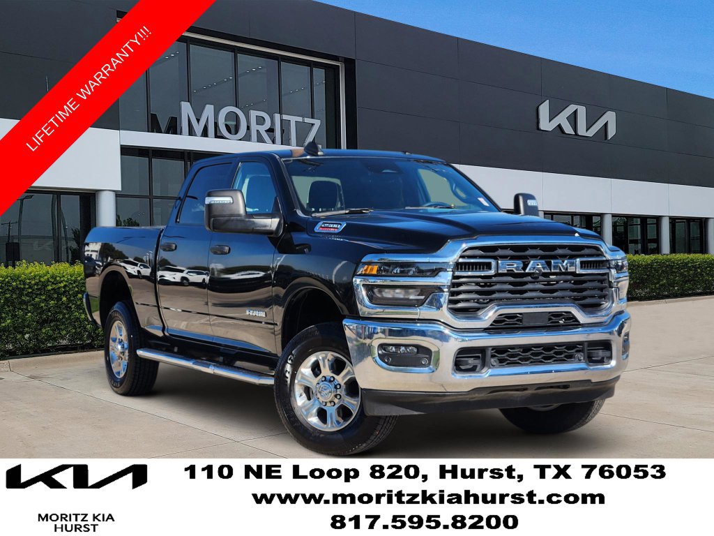 Used 2025 RAM 2500 Big Horn AWD/4WD image 1