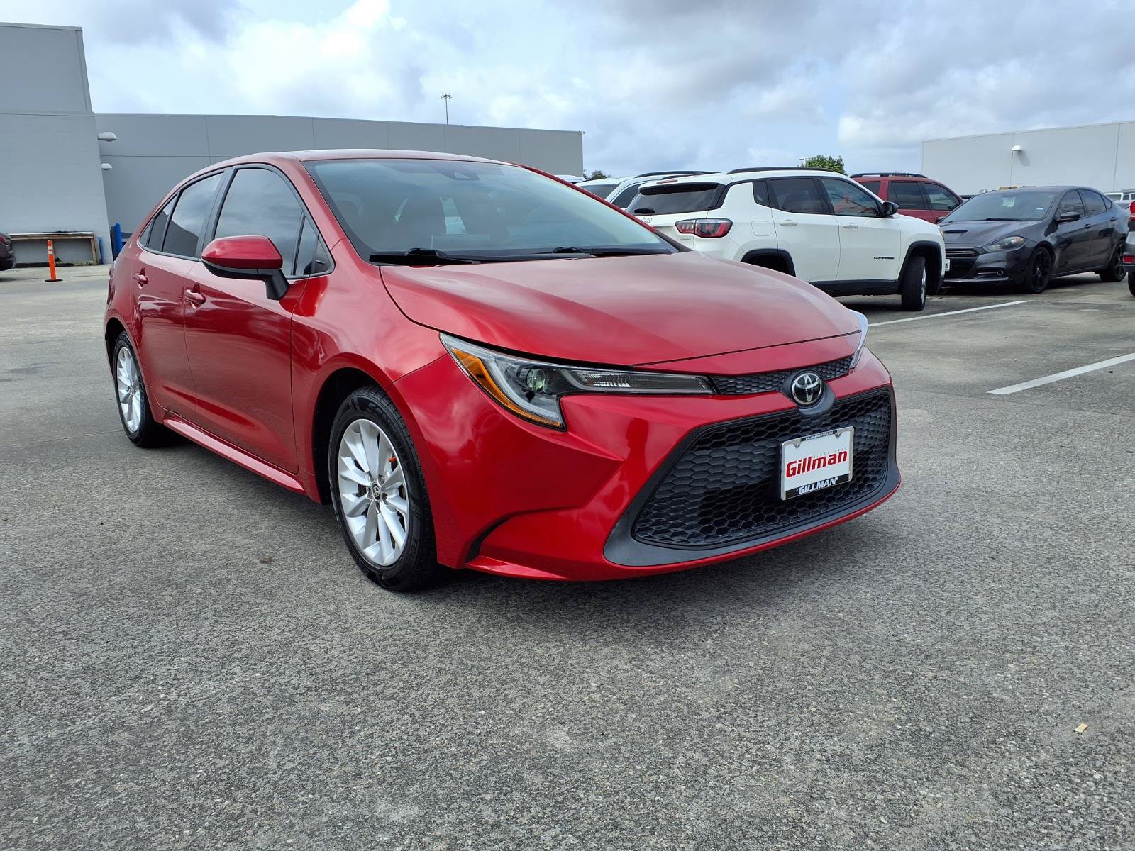 Used 2020 Toyota Corolla LE w/ LE Premium Package FWD image 2
