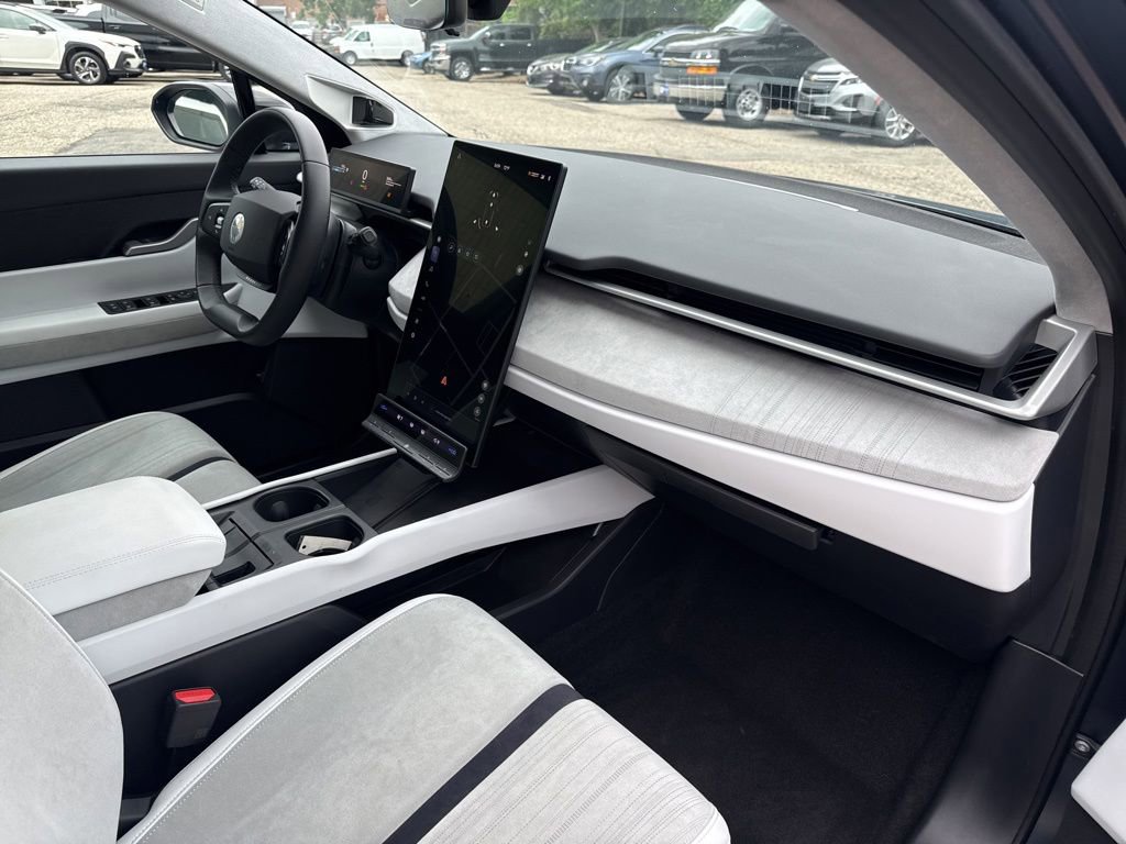 Used 2023 Fisker Ocean One AWD/4WD image 16