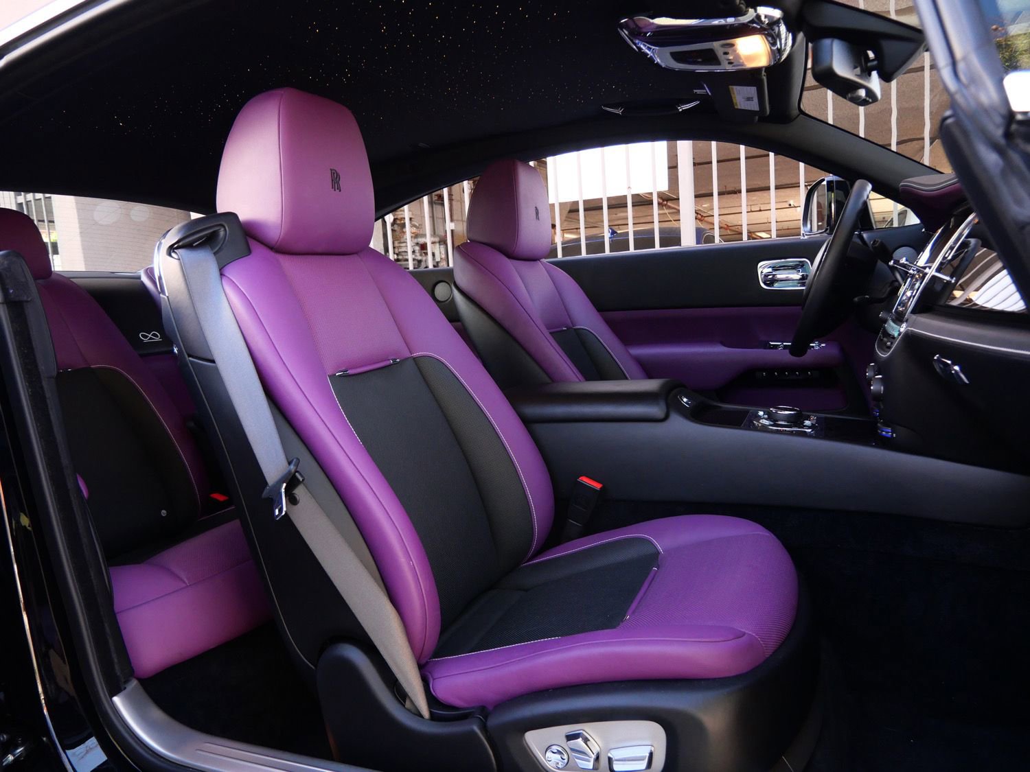 Certified 2018 Rolls-Royce Wraith RWD image 30