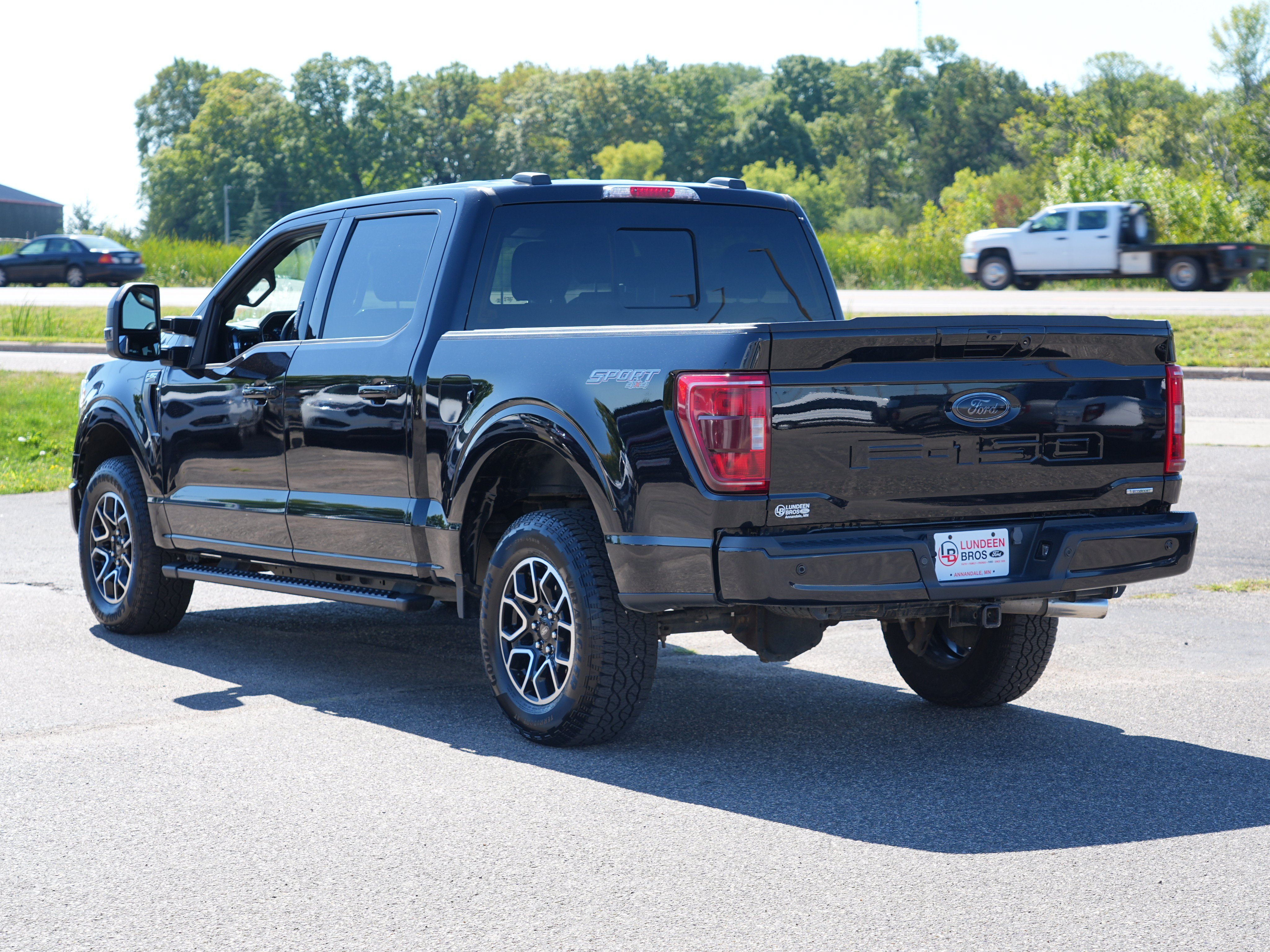 Used 2023 Ford F150 XLT w/ Equipment Group 302A High AWD/4WD image 6