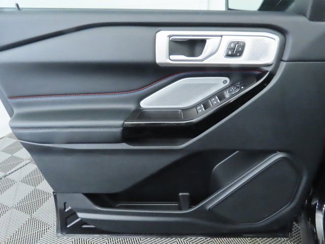 Used 2023 Ford Explorer ST w/ Equipment Group 401A image 25