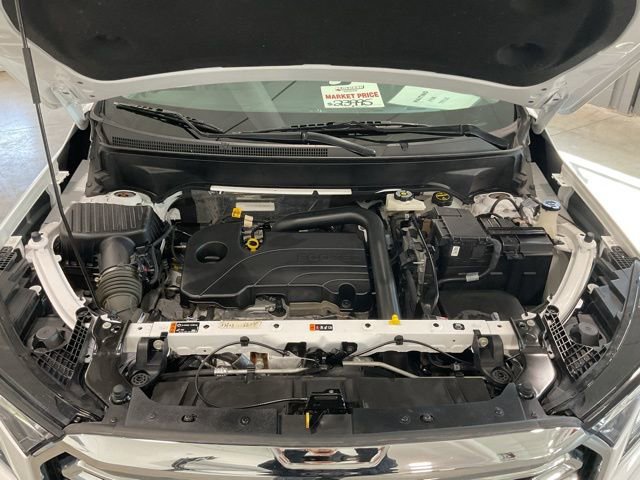 Used 2024 GMC Terrain SLT image 21