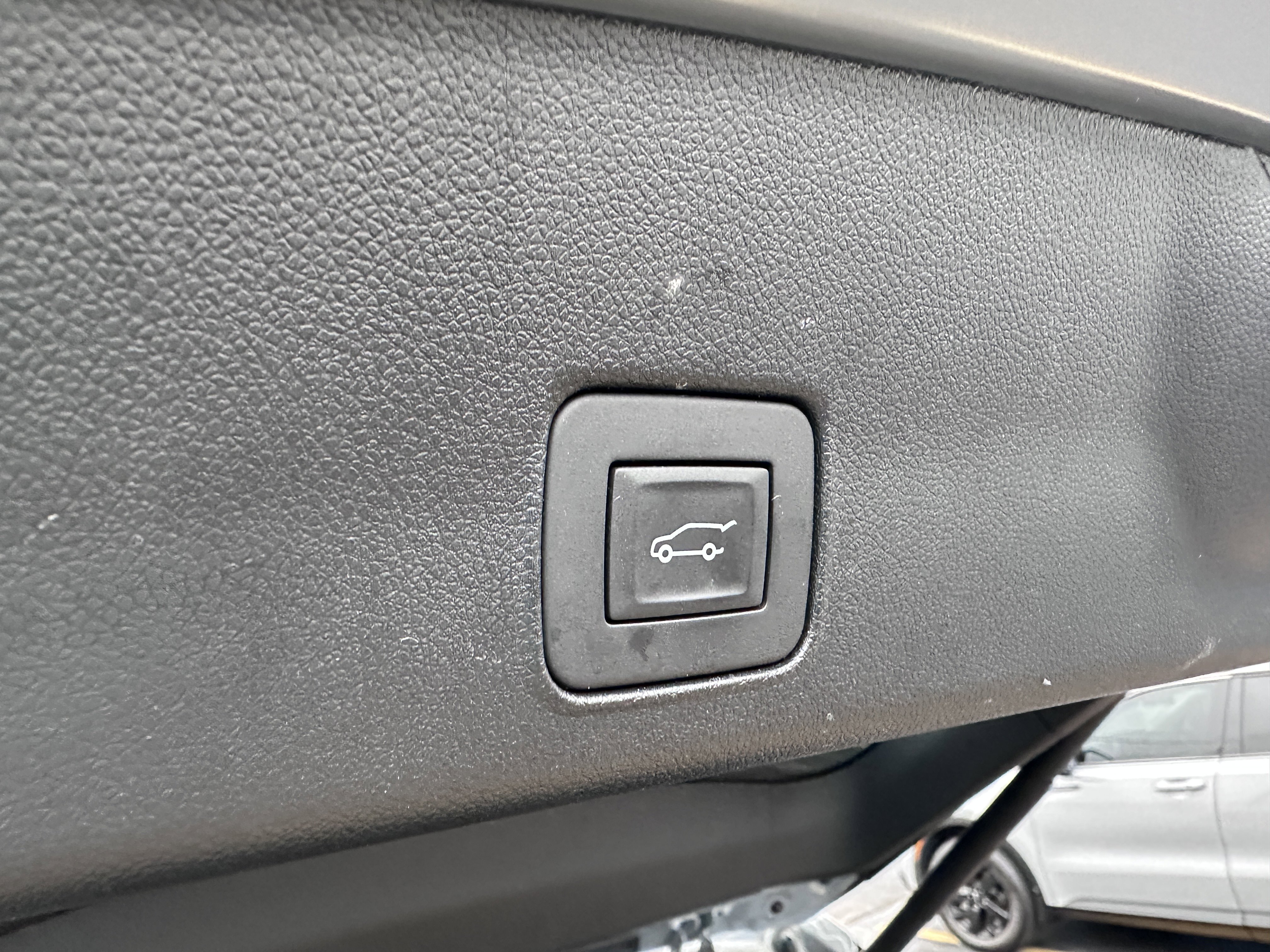 Used 2024 Chevrolet TrailBlazer LT w/ Convenience Package image 13