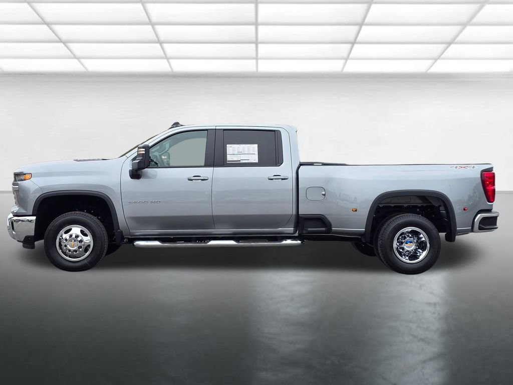 New 2026 Chevrolet Silverado 3500 LT w/ All Star Edition image 17