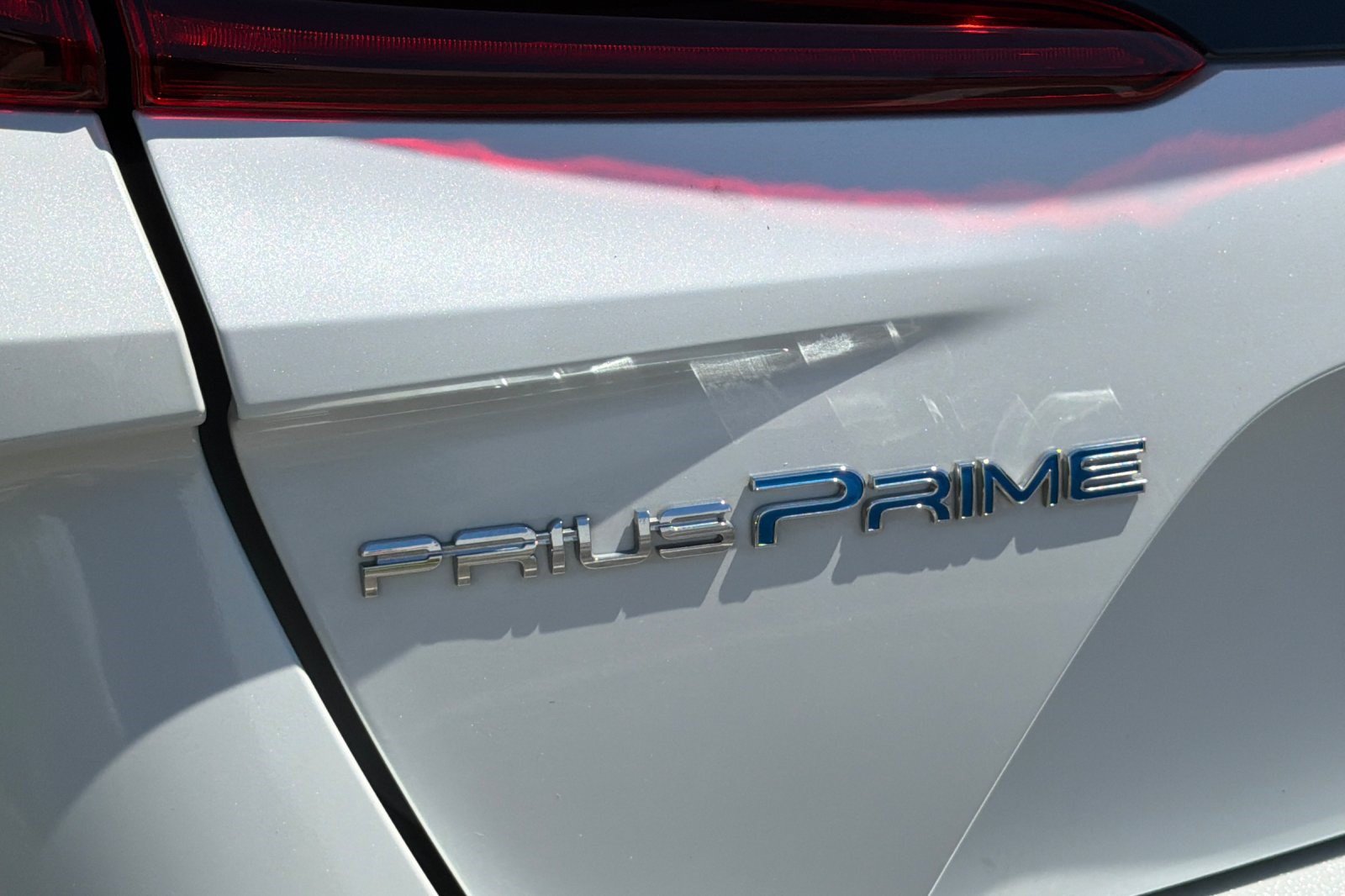 Used 2022 Toyota Prius Prime XLE FWD image 38