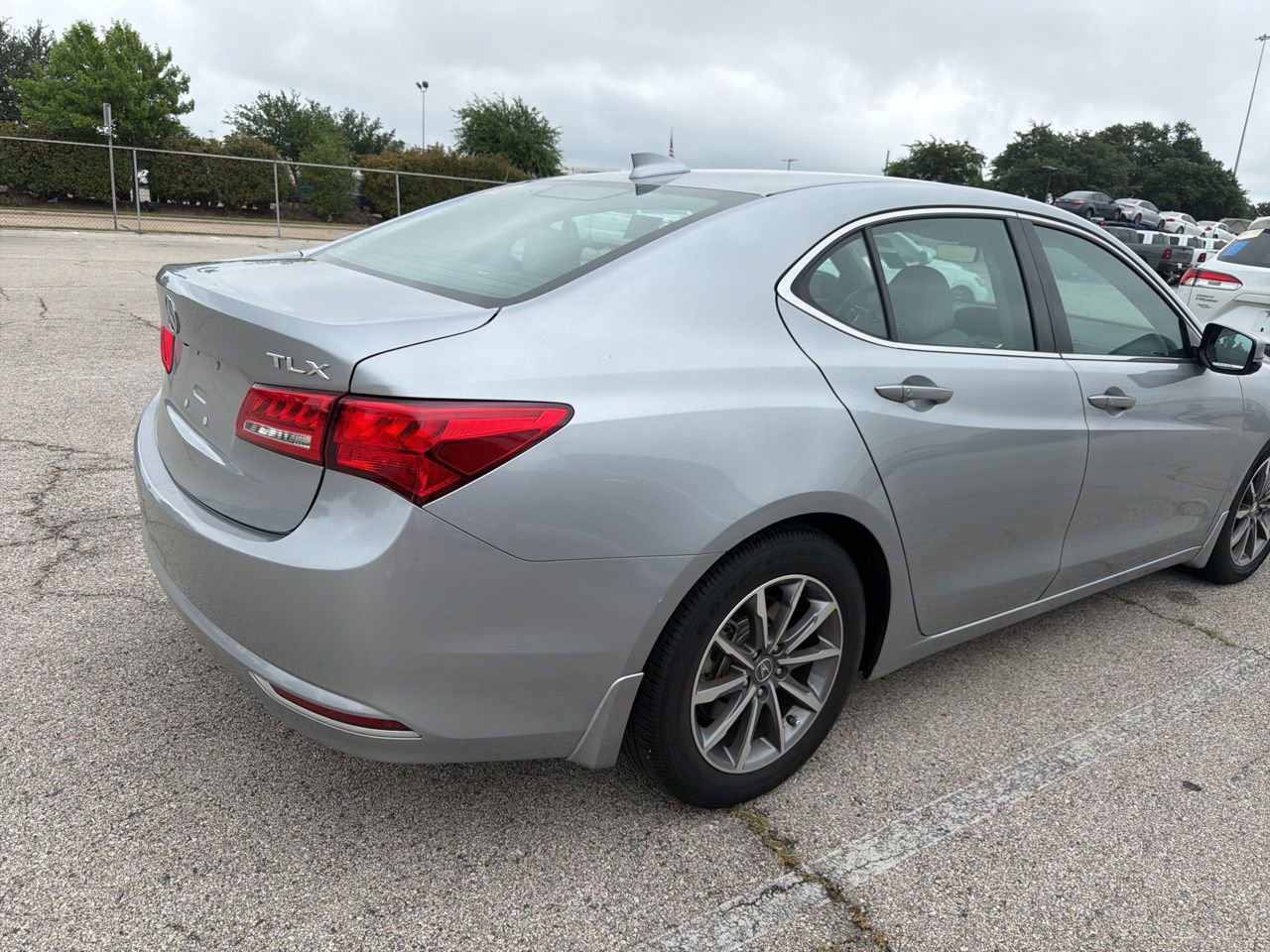 Used 2019 Acura TLX w/ Technology Package FWD image 6