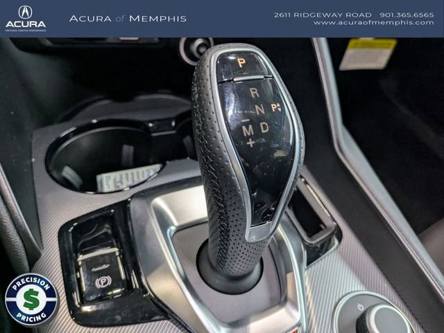 Used 2025 Alfa Romeo Giulia AWD w/ Driving Assist Package image 9