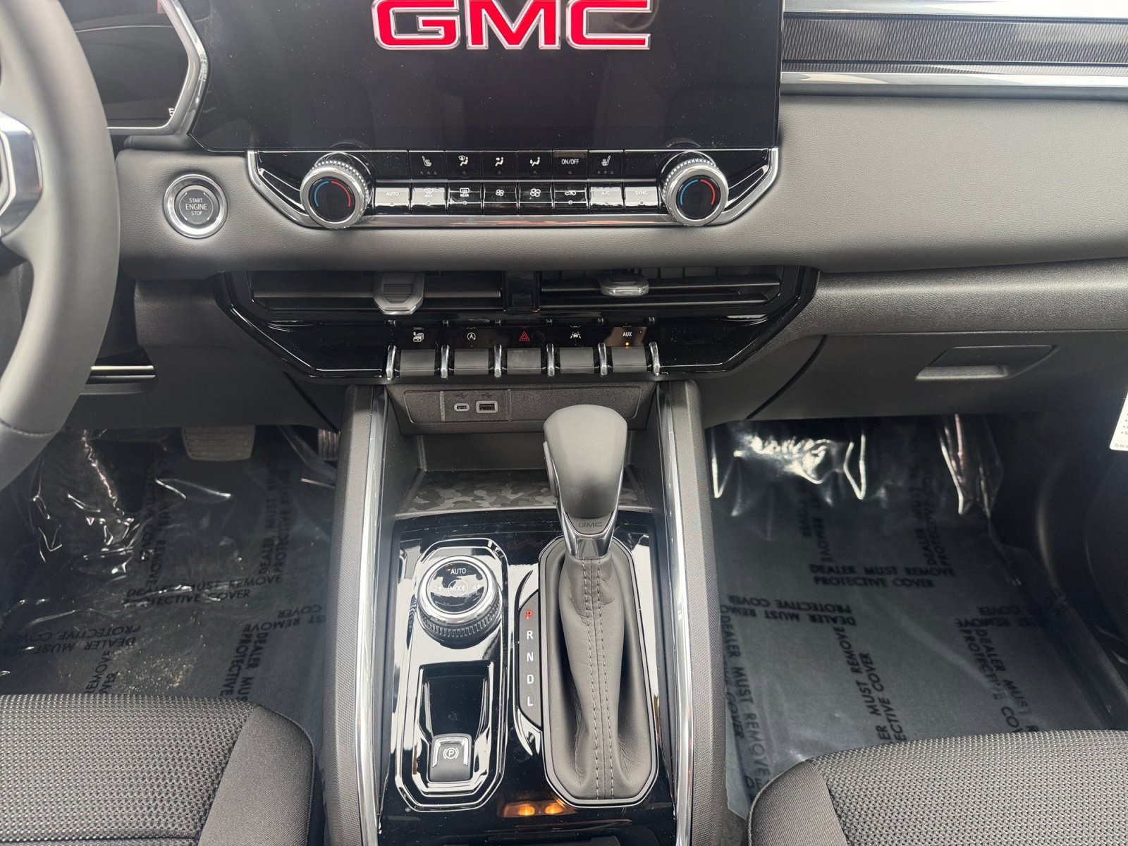 New 2026 GMC Canyon Elevation w/ Convenience Package image 11
