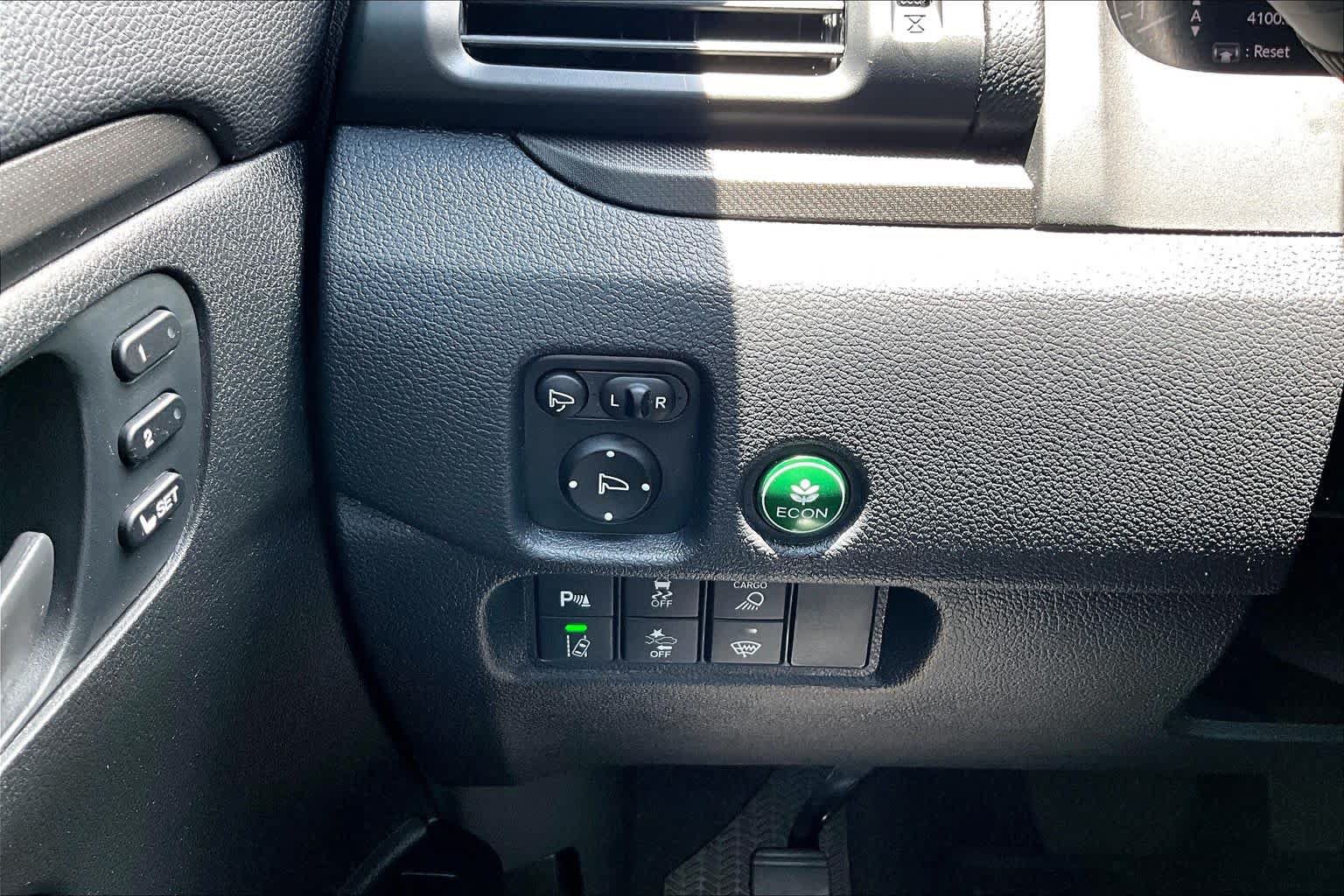 Used 2024 Honda Ridgeline TrailSport image 34