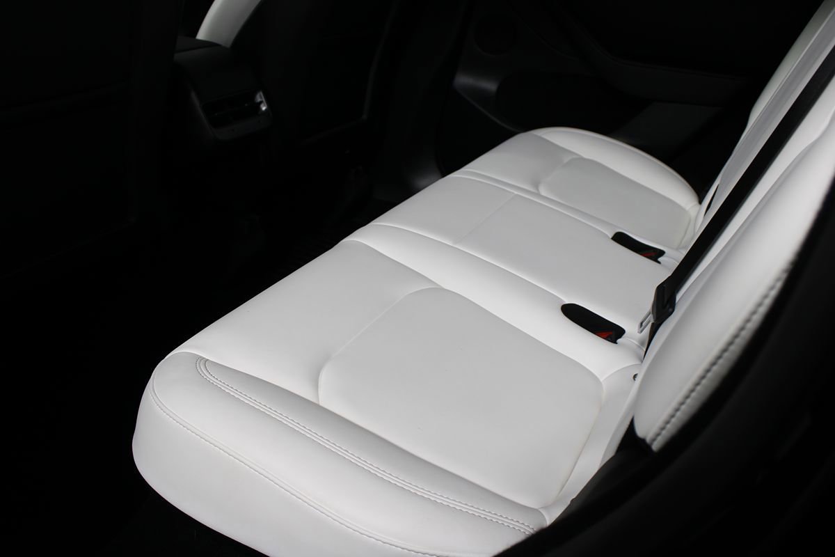 Used 2023 Tesla Model Y Performance AWD/4WD image 23