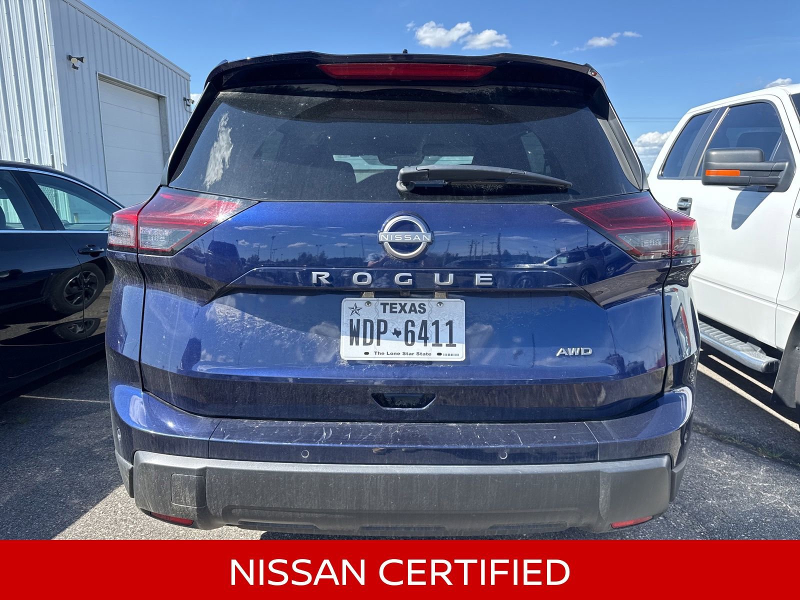 Certified 2025 Nissan Rogue SV AWD/4WD image 10