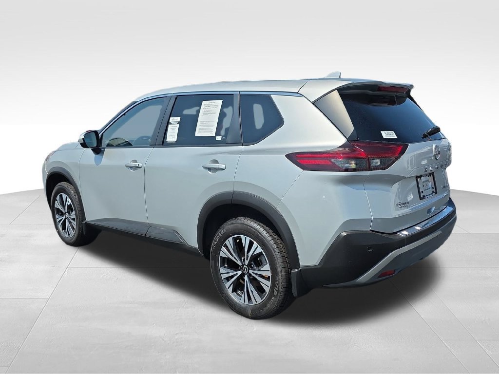 Used 2023 Nissan Rogue SV AWD/4WD image 4