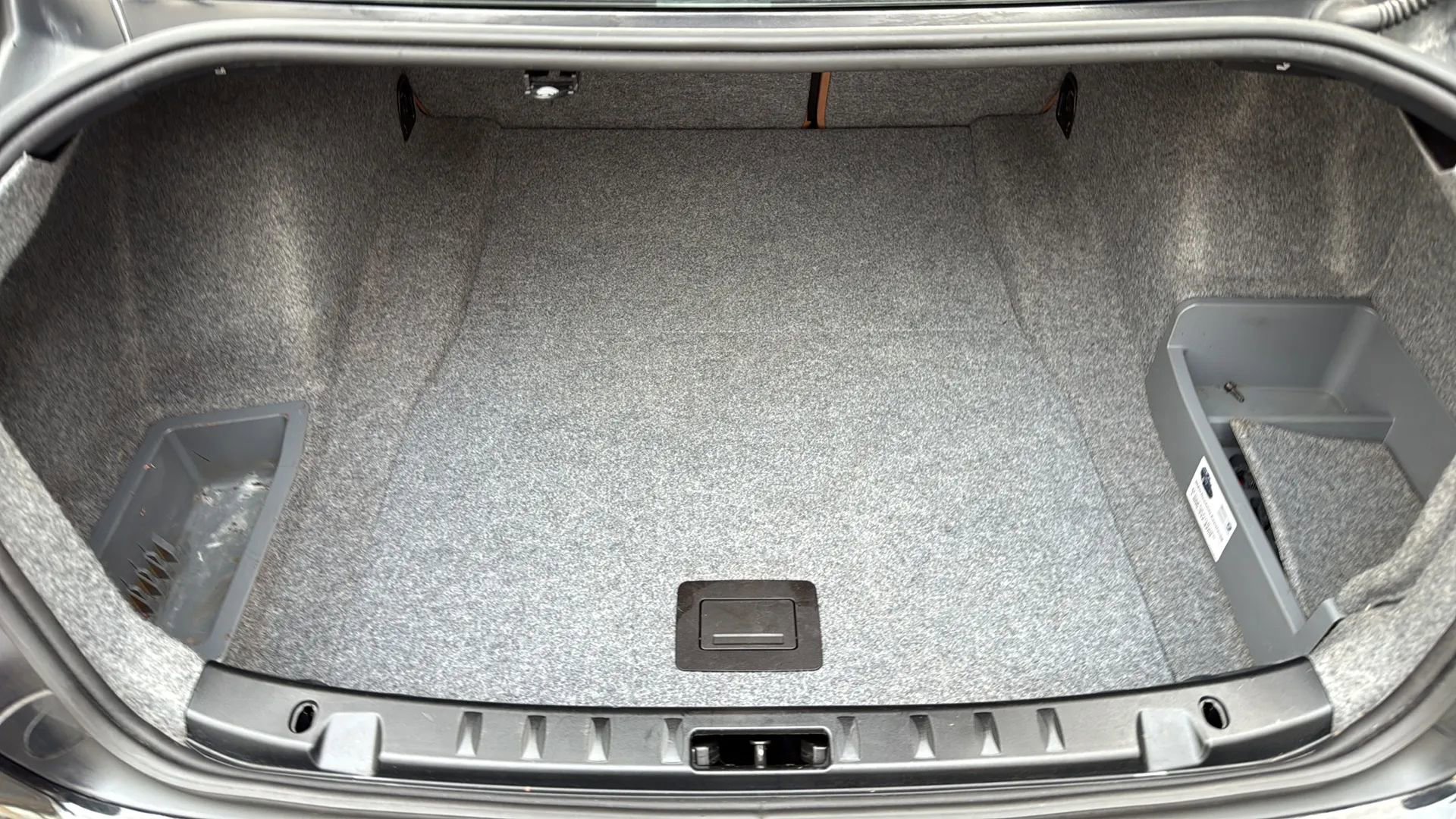 Used 2010 BMW 335i Coupe image 36