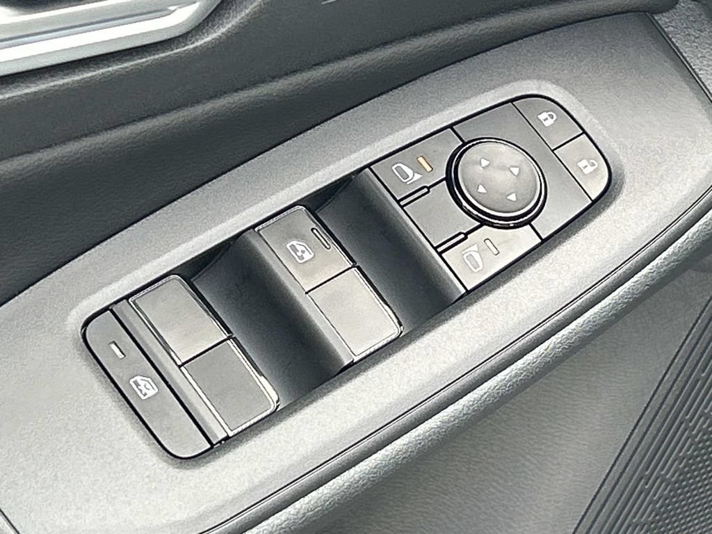 New 2026 Nissan Sentra SV w/ Floor Mat Package FWD image 15