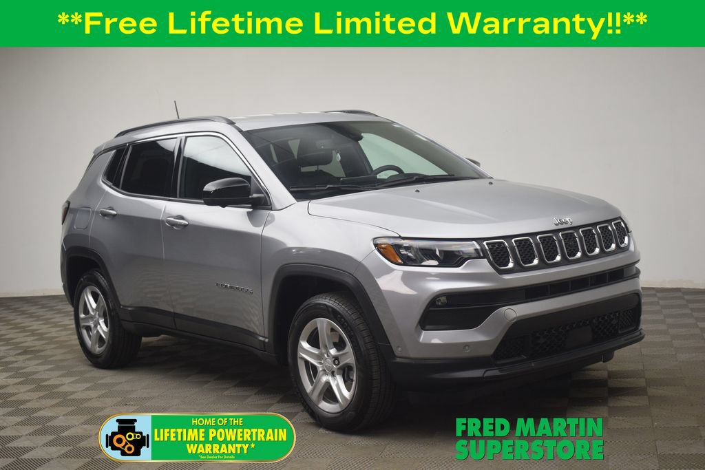 Used 2024 Jeep Compass Latitude w/ Convenience Group