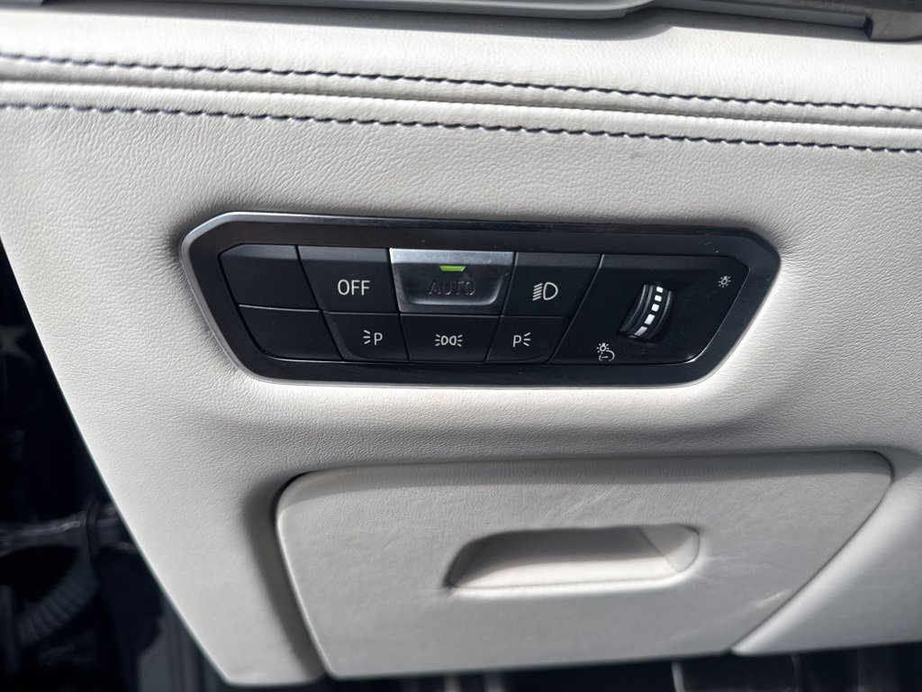 Used 2023 BMW X6 M w/ Executive Package image 24