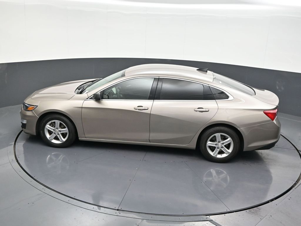 Used 2022 Chevrolet Malibu LS image 16