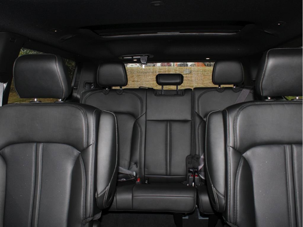 New 2025 Jeep Wagoneer Series II w/ Premium Group I image 23