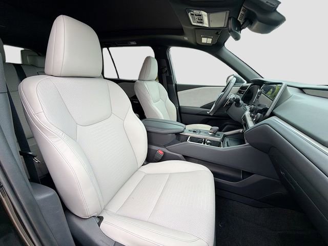 Certified 2025 Lexus TX 350 AWD w/ Technology Package image 16