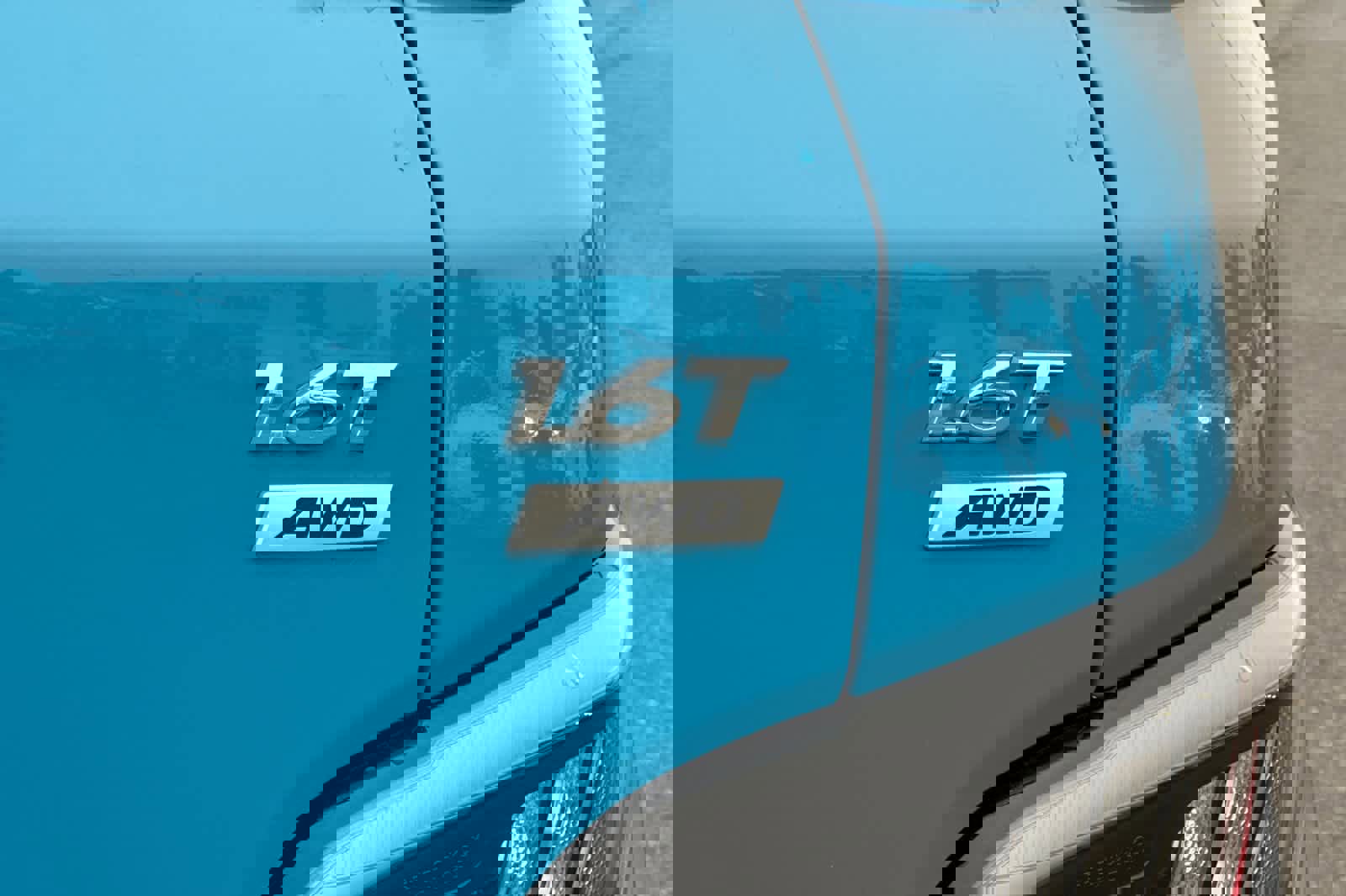 Used 2022 Hyundai Kona Limited w/ Cargo Package image 33