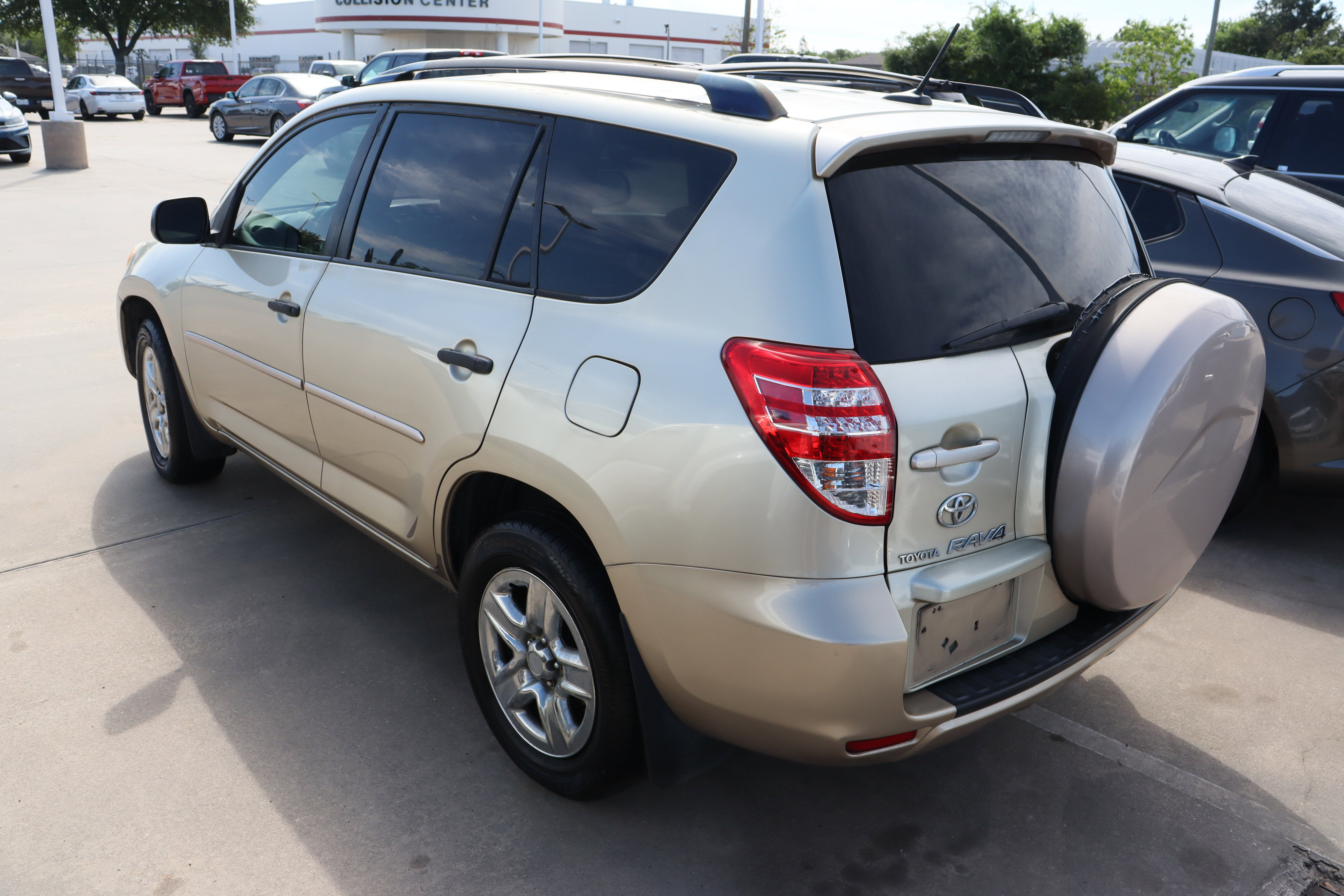 Used 2010 Toyota RAV4 2WD image 7